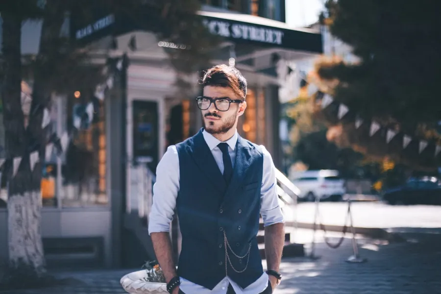Stylish Italian Men's Wardrobe Tips