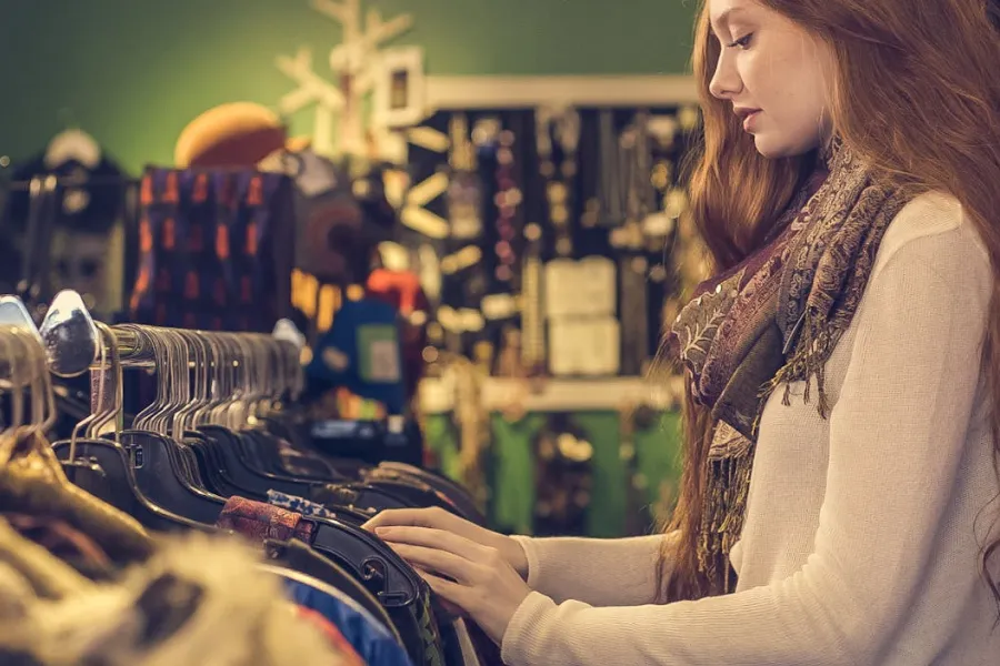 How to Shop Thrift for Style
